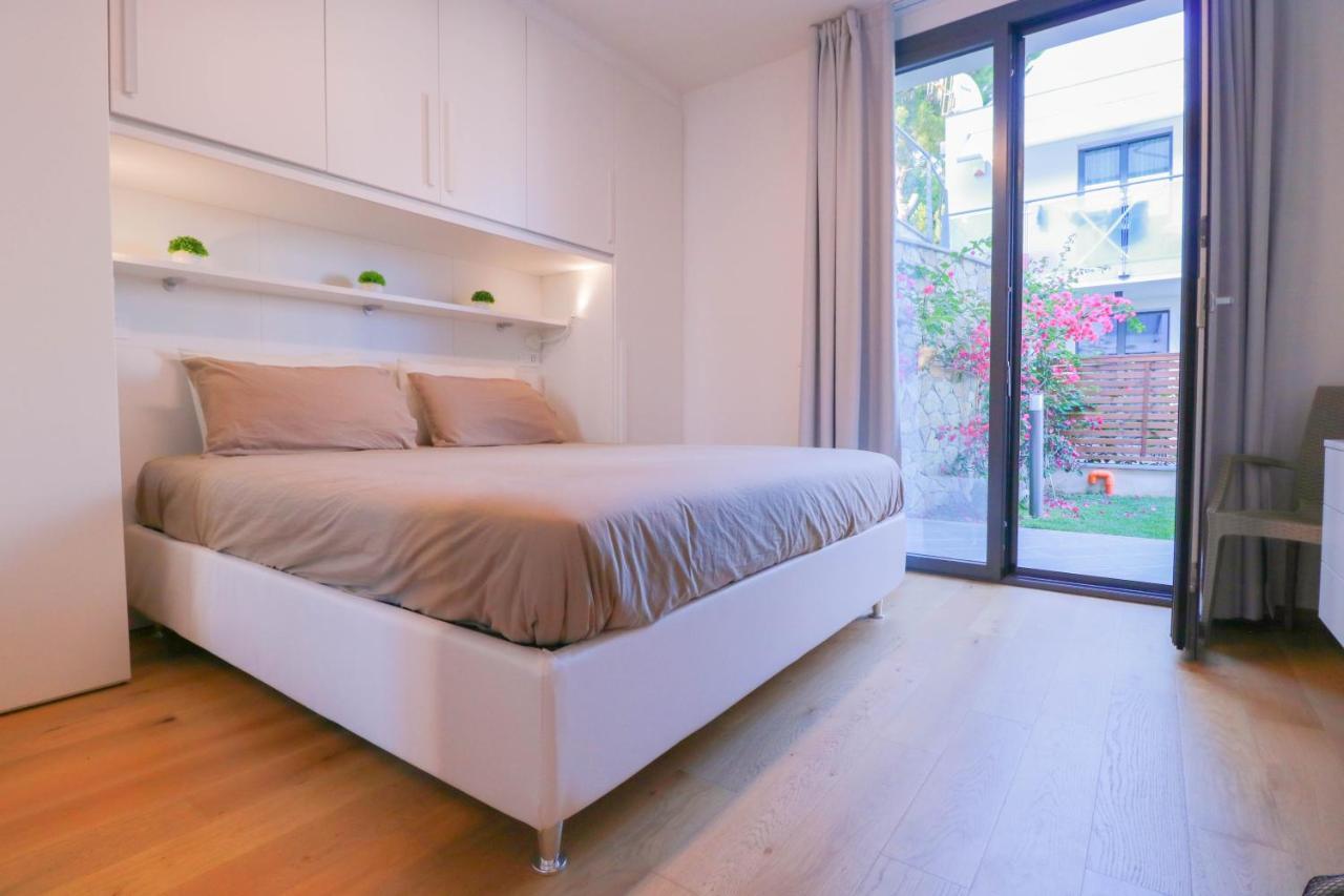 Apartament [Luxury 9A] - Porto - Piscina - Jacuzzi Santo Stefano al Mare Zewnętrze zdjęcie
