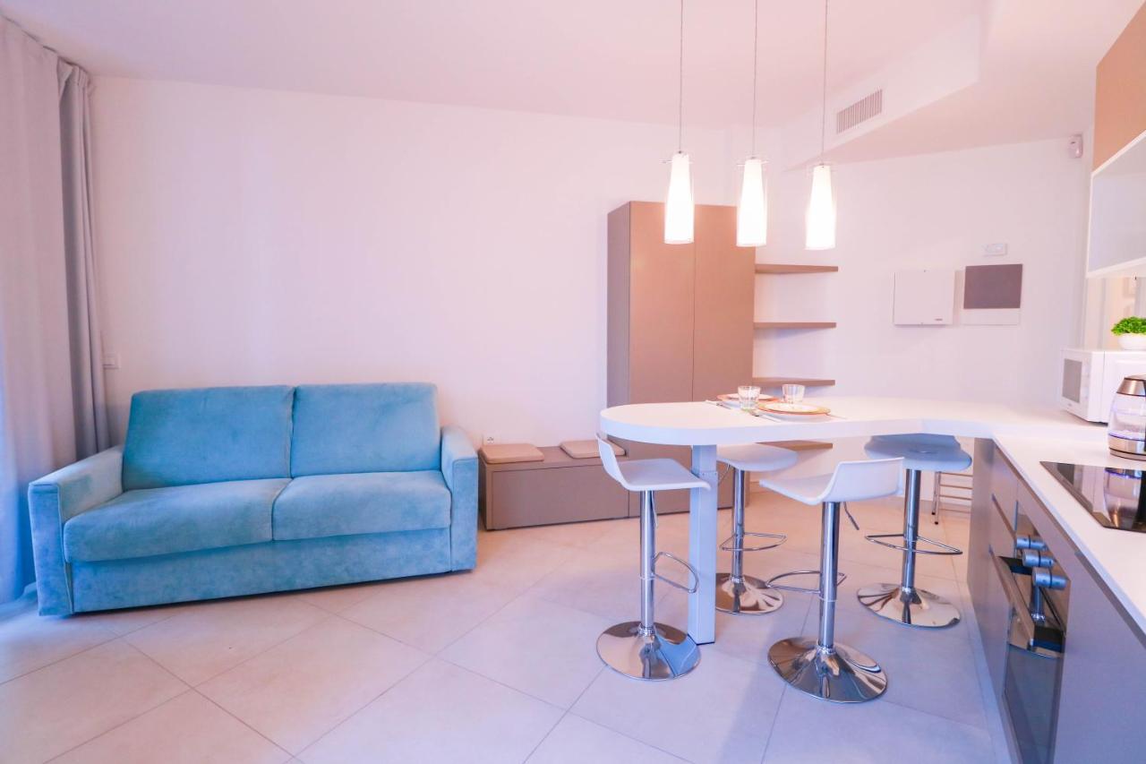 Apartament [Luxury 9A] - Porto - Piscina - Jacuzzi Santo Stefano al Mare Zewnętrze zdjęcie