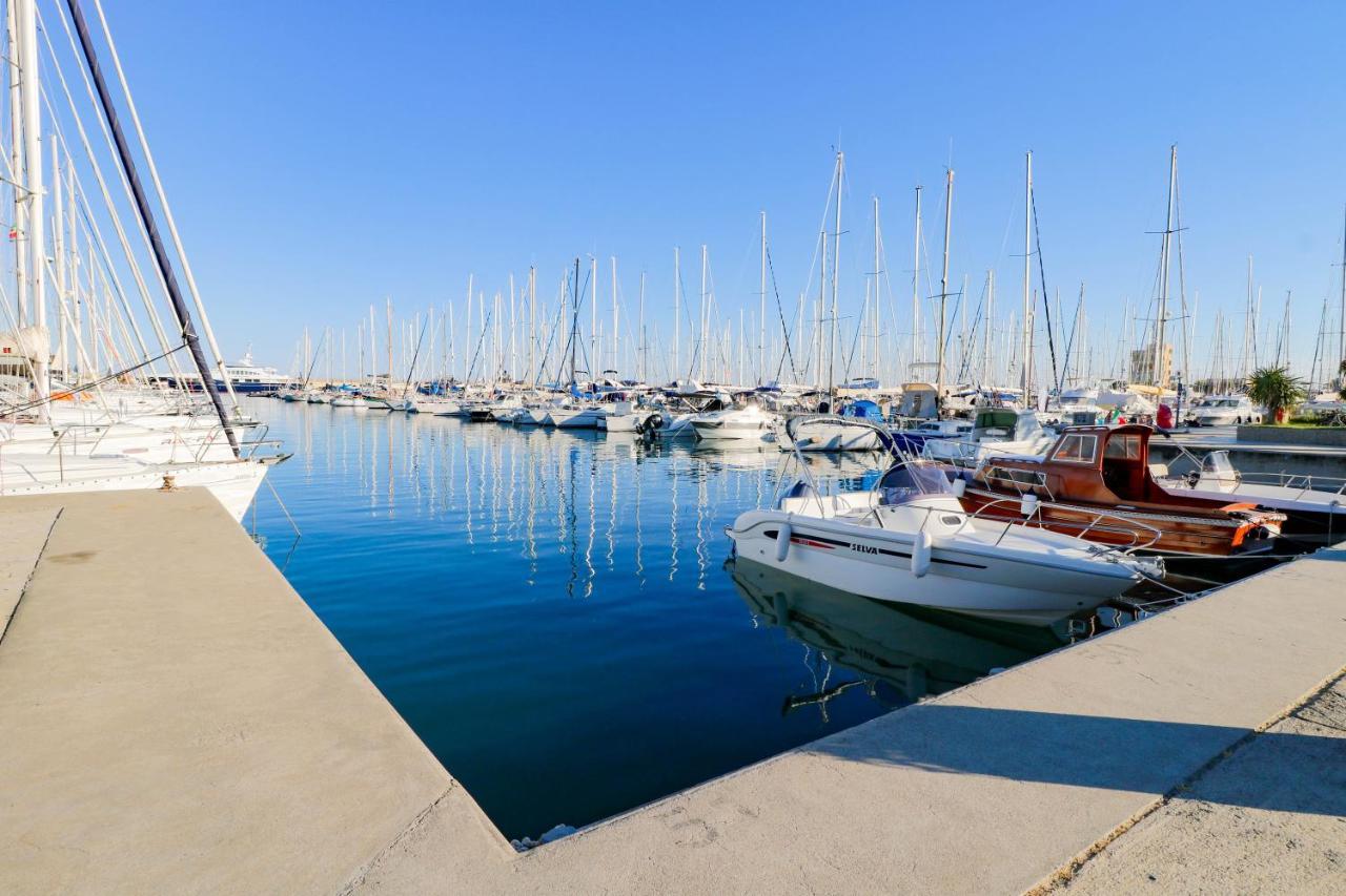 Apartament [Luxury 9A] - Porto - Piscina - Jacuzzi Santo Stefano al Mare Zewnętrze zdjęcie